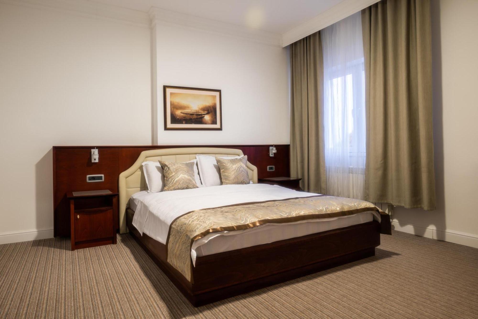 Hotel Mio City Kula Bagian luar foto
